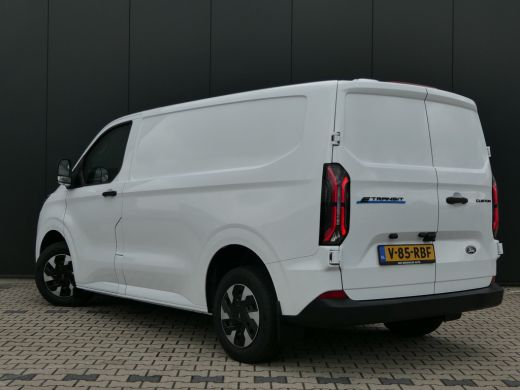Ford E-Transit Custom 320 L1H1 Trend 71 kWh 218pk | Camera | LED | CarPlay/Android Auto | Stoel/Stuurverwarming | Bijri... ActivLease financial lease