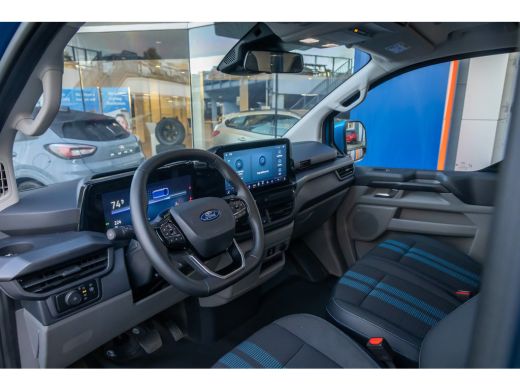Ford E-Transit Custom Transit E-Custom Sport 340 L2 | Camera | 17'L.M. Velgen | Voorruit/Stoel verwarming | Camera | Cr... ActivLease financial lease
