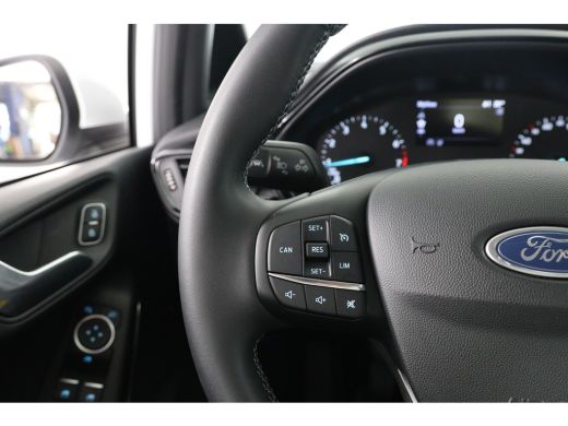 Ford Fiesta 1.0 EcoBoost Titanium | 1e Eigenaar! | Dealer Onderhouden! | Navi By App | Airco | Cruise Control... ActivLease financial lease