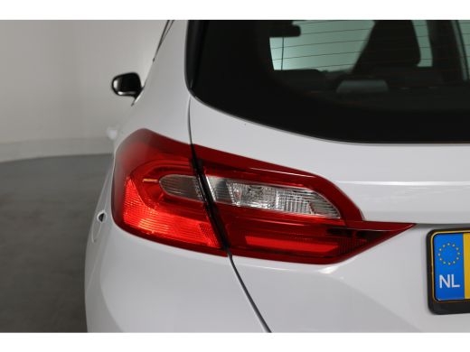 Ford Fiesta 1.0 EcoBoost Titanium | 1e Eigenaar! | Dealer Onderhouden! | Navi By App | Airco | Cruise Control... ActivLease financial lease