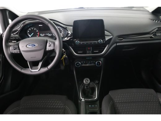 Ford Fiesta 1.0 EcoBoost Titanium | 1e Eigenaar! | Dealer Onderhouden! | Navi By App | Airco | Cruise Control... ActivLease financial lease