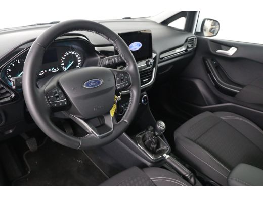 Ford Fiesta 1.0 EcoBoost Titanium | 1e Eigenaar! | Dealer Onderhouden! | Navi By App | Airco | Cruise Control... ActivLease financial lease