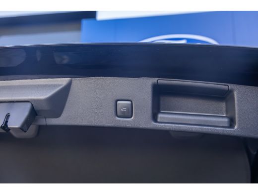 Ford Kuga 2.5 PHEV ST-Line X | Demo | Pano | Adaptive Cruise | Trekhaak Elek | Panoramadak Elek. | Elektris... ActivLease financial lease