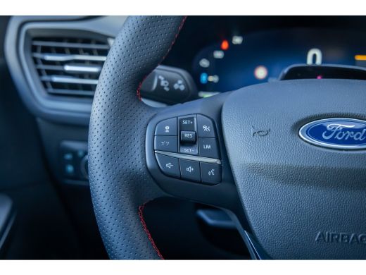 Ford Kuga 2.5 PHEV ST-Line X | Demo | Pano | Adaptive Cruise | Trekhaak Elek | Panoramadak Elek. | Elektris... ActivLease financial lease