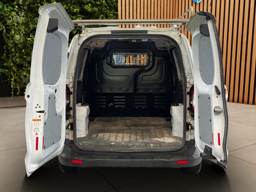 Ford Transit Courier 1.5 TDCI Trend | Dealer onderhouden | Betimmerd | Imperiaal | 2 x Schuifdeur ActivLease financial lease