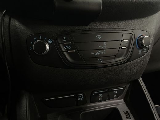 Ford Transit Courier 1.5 TDCI Trend | Dealer onderhouden | Betimmerd | Imperiaal | 2 x Schuifdeur ActivLease financial lease