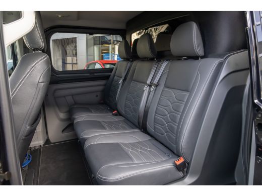 Ford Transit Custom 320 2.5 PHEV L2H1 Limited Black Platinum Dubbel Cabine | DEMO-DEAL | 360 camera | Leder | Cruise ... ActivLease financial lease