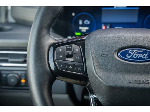 Ford Transit Custom 320 2.5 PHEV L2H1 Limited Black Platinum Dubbel Cabine | DEMO-DEAL | 360 camera | Leder | Cruise ... ActivLease financial lease