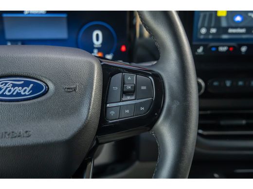 Ford Transit Custom 320 2.5 PHEV L2H1 Limited Black Platinum Dubbel Cabine | DEMO-DEAL | 360 camera | Leder | Cruise ... ActivLease financial lease