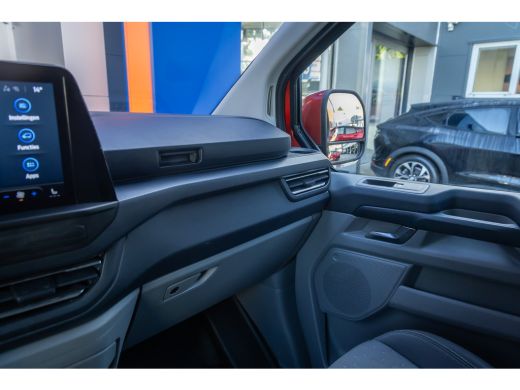 Ford Transit Custom 320 2.5 PHEV L2H1 Limited | Camera | Apple Carplay/Android Auto | Cruise adaptief | Keyless entry... ActivLease financial lease