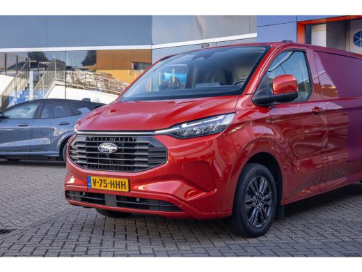 Ford Transit Custom 320 2.5 PHEV L2H1 Limited | Camera | Apple Carplay/Android Auto | Cruise adaptief | Keyless entry... ActivLease financial lease
