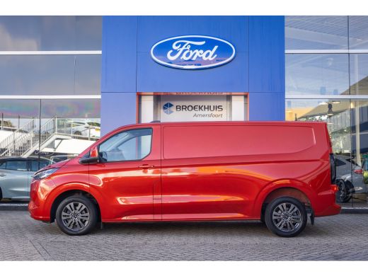 Ford Transit Custom 320 2.5 PHEV L2H1 Limited | Camera | Apple Carplay/Android Auto | Cruise adaptief | Keyless entry... ActivLease financial lease