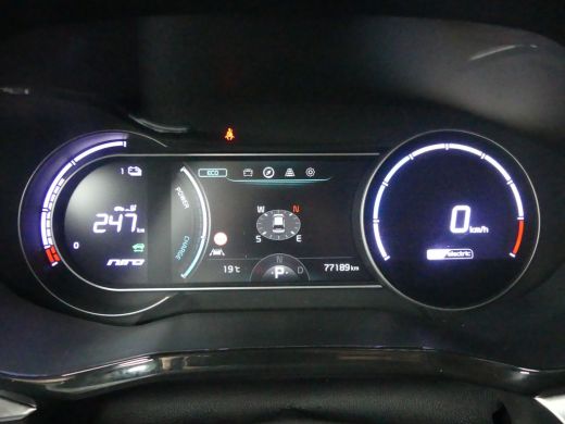 Kia e-Niro DynamicLine 64 kWh | SOH 92% | ADAPTIVE CRUISE | CAMERA | PARKEERSENSOREN | NAVI | LMV 17" | APPL... ActivLease financial lease