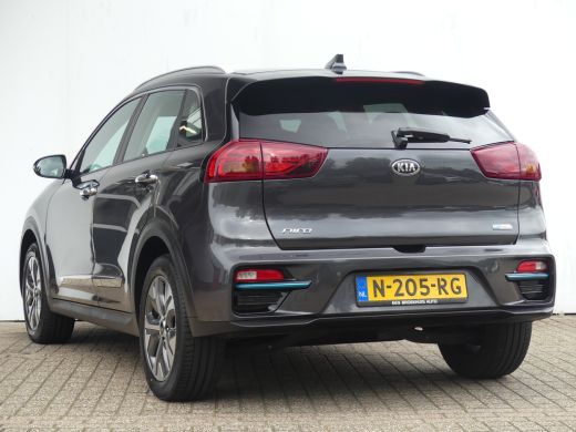 Kia e-Niro DynamicLine 64 kWh | SOH 92% | ADAPTIVE CRUISE | CAMERA | PARKEERSENSOREN | NAVI | LMV 17" | APPL... ActivLease financial lease