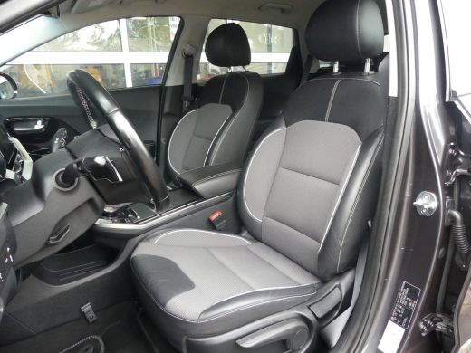Kia e-Niro DynamicLine 64 kWh | SOH 92% | ADAPTIVE CRUISE | CAMERA | PARKEERSENSOREN | NAVI | LMV 17" | APPL... ActivLease financial lease