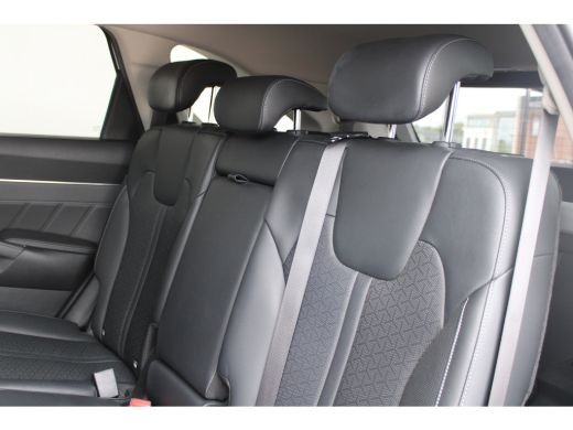 Kia Sorento 1.6 T-GDI Hybrid 2WD ExecutiveLine 7p. | 7-persoons | Ledere bekleding | Elektrische achterklep |... ActivLease financial lease