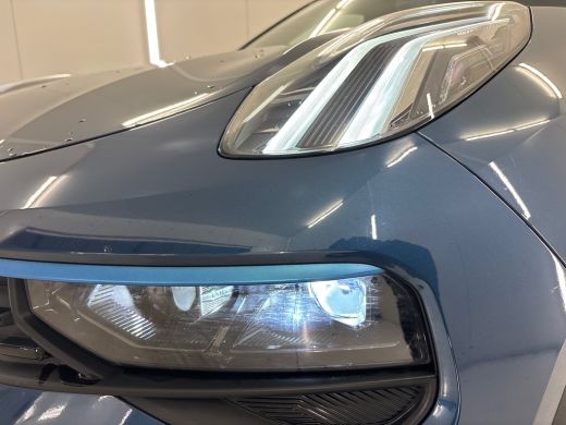 Lynk & Co 01 1.5 262pk Plug-in Stuur+Stoelverw Zwarte Hemel Adapt.Cruise ActivLease financial lease