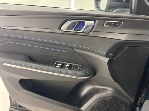 Lynk & Co 01 1.5 262pk Plug-in Stuur+Stoelverw Zwarte Hemel Adapt.Cruise ActivLease financial lease