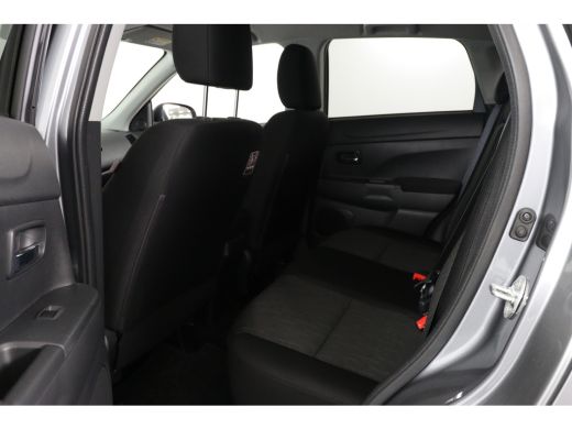 Mitsubishi ASX 2.0 Pure | Automaat! | Dealer Onderhouden! | 1e Eigenaar! | Stoelverwarming | Camera | LED | Airc... ActivLease financial lease