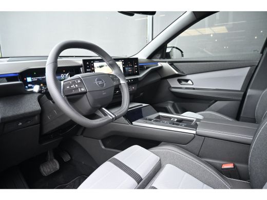 Opel Grandland Business Edition 97 kWh Long Range DEMO-DEAL! Tot 8 Jaar Garantie! | Schuif-/Kanteldak | FOCAL | ... ActivLease financial lease