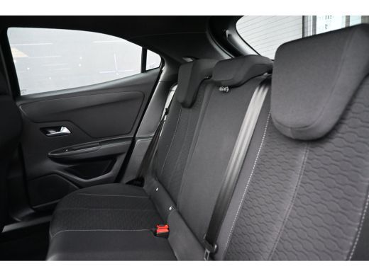 Opel Mokka-e Edition 54 kWh 156pk | Navigatie | Climate Control | Dodehoekdetectie | Achteruitrijcamera | Draa... ActivLease financial lease