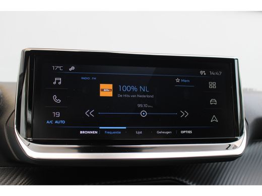 Peugeot 2008 1.2 Hybrid 145 Style | Climate & Cruise C. | CarPlay | LED | DAB + | | Climate & Cruise C. | CarP... ActivLease financial lease