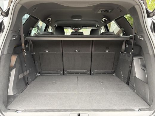 Peugeot 5008 1.2 GT HYBRID 136 7 PERSOONS| VAN:33.900,- VOOR:29.877,- UW HERFSTVOORDEEL:4.023,-| ADAPTIVE CRUI... ActivLease financial lease