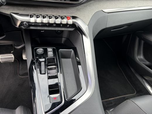 Peugeot 5008 1.2 GT HYBRID 136 7 PERSOONS| VAN:33.900,- VOOR:29.877,- UW HERFSTVOORDEEL:4.023,-| ADAPTIVE CRUI... ActivLease financial lease