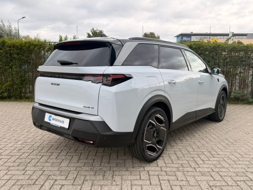 Peugeot 5008 Plug-in Hybrid 225 GT Exclusive 5p | 8 Jaar Garantie | Schuifdak | Adapt. Cruise | Nappa Leder | ... ActivLease financial lease