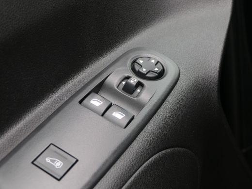 Peugeot Partner 1.5 BlueHDI Premium | Lichtmetalen Velgen | Bijrijdersbank | CarPlay/Android Auto | Schuifdeur | ... ActivLease financial lease
