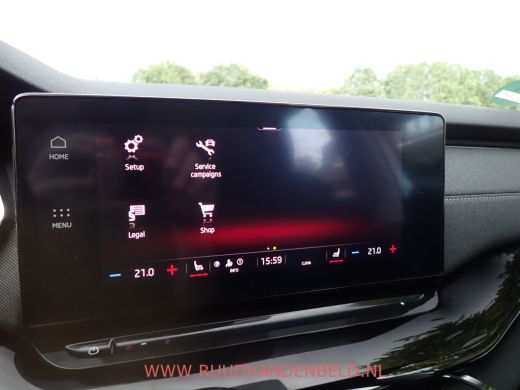 Skoda Octavia Combi 1.5 e-TSI / ACC / CARPLAY / KEYLESS / CAMERA / SFEERVERLICHTING ActivLease financial lease