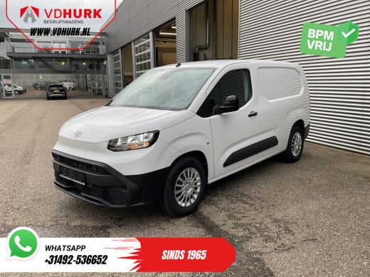 Toyota ProAce L2 50 kWh 340km WLTP Snellader/ LED/ 3Pers./ Carplay/ Airco/ Camera/ Cruise/ PDC ActivLease financial lease