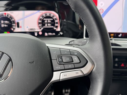 Volkswagen Golf 1.5 eHybrid 204PK PHEV 50 JAREN EDITIE CAMERA/ALCANTARA/TREKHAAK/HEAD-UP ActivLease financial lease
