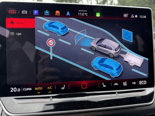Volkswagen Golf 1.5 eHybrid 204PK PHEV 50 JAREN EDITIE CAMERA/ALCANTARA/TREKHAAK/HEAD-UP ActivLease financial lease