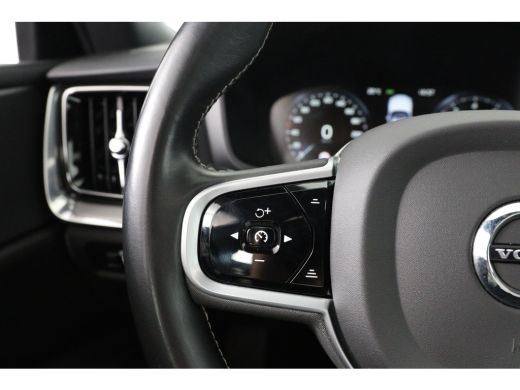 Volvo  S60 2.0 T4 R-Design | Dealer Onderhouden! | Trekhaak | Open Dak | Memory Zetels | LED | Stoel/Stuurve... ActivLease financial lease