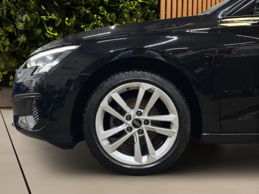 Audi A3 Sportback 30 TFSI Advanced edition | Adaptive Cruise | Zwart optiek | Sportstoelen | LED | Stoelv... ActivLease financial lease
