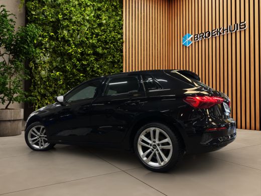 Audi A3 Sportback 30 TFSI Advanced edition | Adaptive Cruise | Zwart optiek | Sportstoelen | LED | Stoelv... ActivLease financial lease