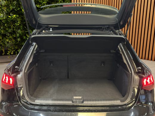 Audi A3 Sportback 30 TFSI Advanced edition | Adaptive Cruise | Zwart optiek | Sportstoelen | LED | Stoelv... ActivLease financial lease