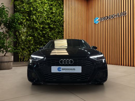 Audi A3 Sportback 30 TFSI Advanced edition | Adaptive Cruise | Zwart optiek | Sportstoelen | LED | Stoelv... ActivLease financial lease