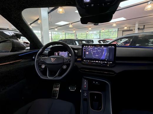 CUPRA Terramar 1.5 eTSI 150PK DSG BUSINESS HEAD-UP/NAVI/CAMERA/LEDER/MATRIX ActivLease financial lease