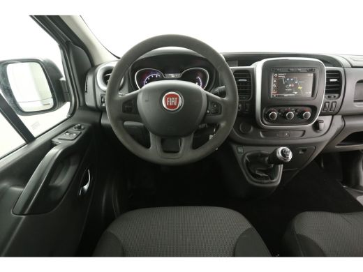 Fiat Talento 2.0 MultiJet 145PK L2H1 | Airco | Cruise | Camera | Navi | Trekhaak | 3 Zits | Parkeersens. ActivLease financial lease