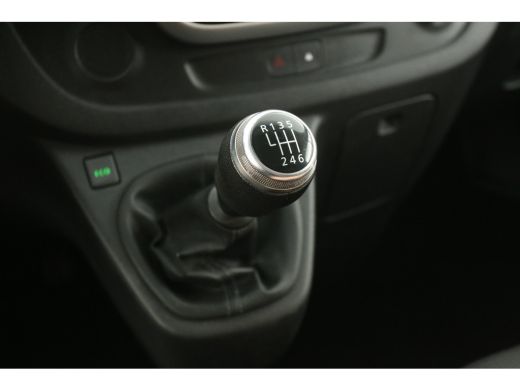 Fiat Talento 2.0 MultiJet 145PK L2H1 | Airco | Cruise | Camera | Navi | Trekhaak | 3 Zits | Parkeersens. ActivLease financial lease