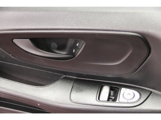 Mercedes-Benz Vito 114 CDI AUTOMAAT IMPERIAAL TREKHAAK Mercedes-Benz Vito 114 CDI 114 CDI AUTOMAAT IMPERIAAL TREKHAAK ActivLease financial lease