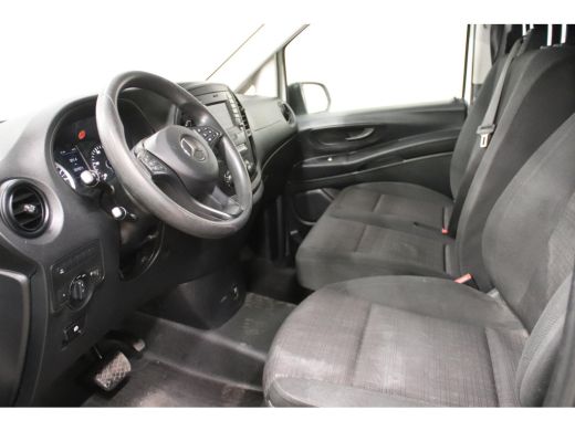Mercedes-Benz Vito CDI LANG NAVI TREKHAAK Mercedes-Benz Vito CDI Lang NAVIGATIE TREKHAAK ActivLease financial lease