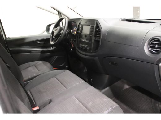Mercedes-Benz Vito CDI LANG NAVI TREKHAAK Mercedes-Benz Vito CDI Lang NAVIGATIE TREKHAAK ActivLease financial lease