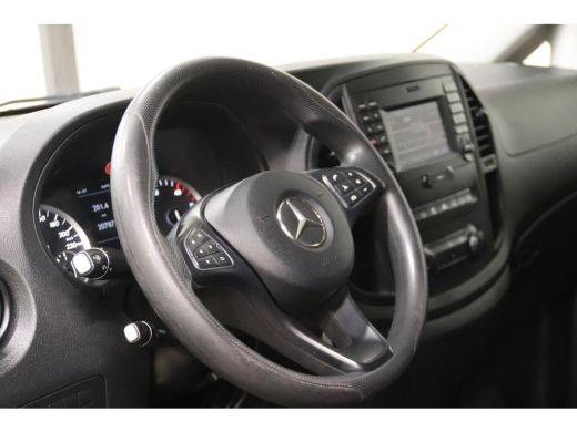 Mercedes-Benz Vito CDI LANG NAVI TREKHAAK Mercedes-Benz Vito CDI Lang NAVIGATIE TREKHAAK ActivLease financial lease