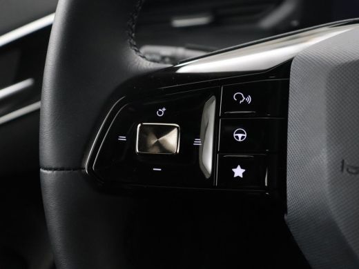 MG MG3 1.5 Hybrid+ Luxury | Automaat | Stoelverwarming | LED | Stuurwielverwarming | Navigatie | 360 Cam... ActivLease financial lease