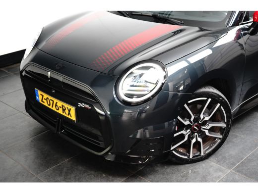 Mini Electric Cooper SE John Cooper Works XL 54.2 kWh 371KM Range | Binnenkort Beschikbaar | Achteruitrijcamera... ActivLease financial lease
