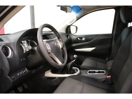 Nissan Navara 2.3 dCi PICK UP 4X4 3500KG trekvermogen Nissan NAVARA 2.3 dCi PICK UP 4X4 ActivLease financial lease