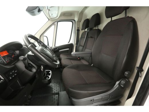 Opel Movano 2.2D 140PK L3H2 3.5t | Clima | Camera | Carplay | Cruise | 3 Zits | Parkeersensoren ActivLease financial lease